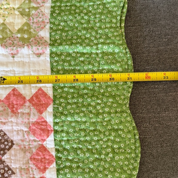 Cottagecore quilted style set of 2 large pillowshams - Picture 6 of 7